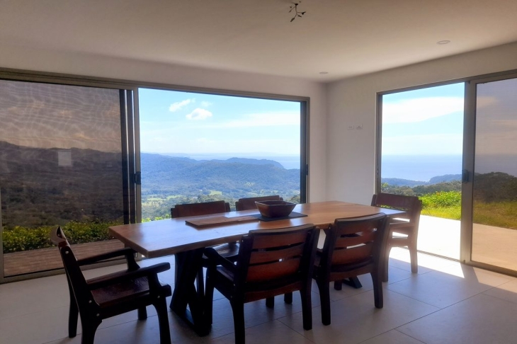 beautiful dining table in Casa Ying Yang high-end home for sale samara costa rica
