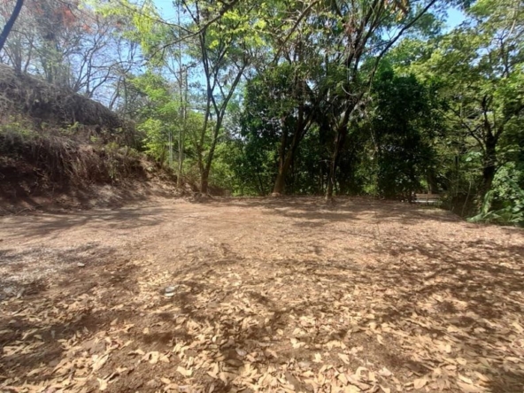 Large flat pad avaialble for building lote El Nido for sale at Samara Beach Costa Rica