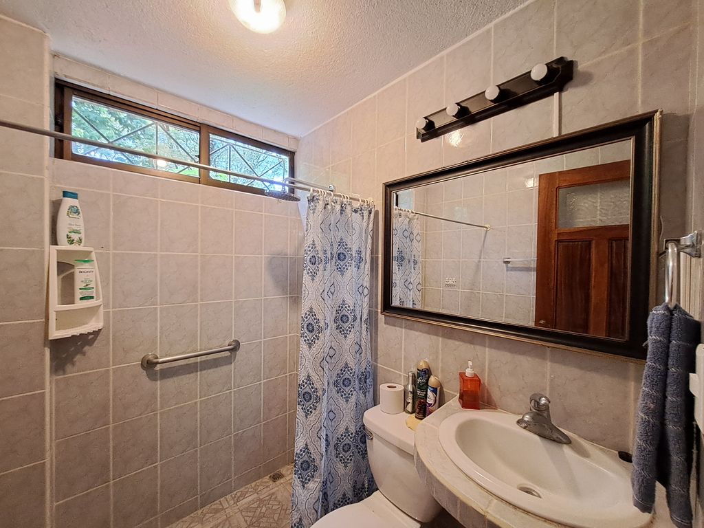 Other bathroom with toilet of Casa Las Maracas, home for sale at Esterones close to Samara Beach, Guanacaste, Costa Rica