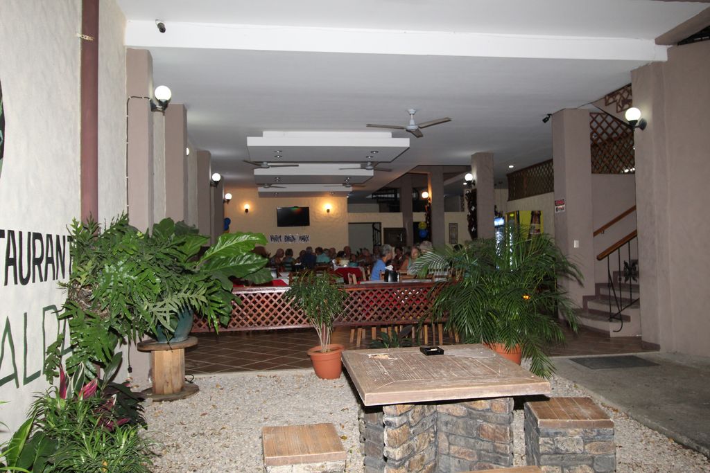 Day service of Casa Emerald, Restaurant and Cabinas for sale at Samara Beach, Guanacaste, Costa rica