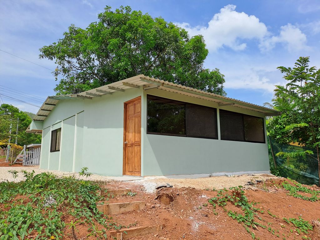 Side view of Casa Verde house for sale at Samara, Guanacaste, Costa Rica